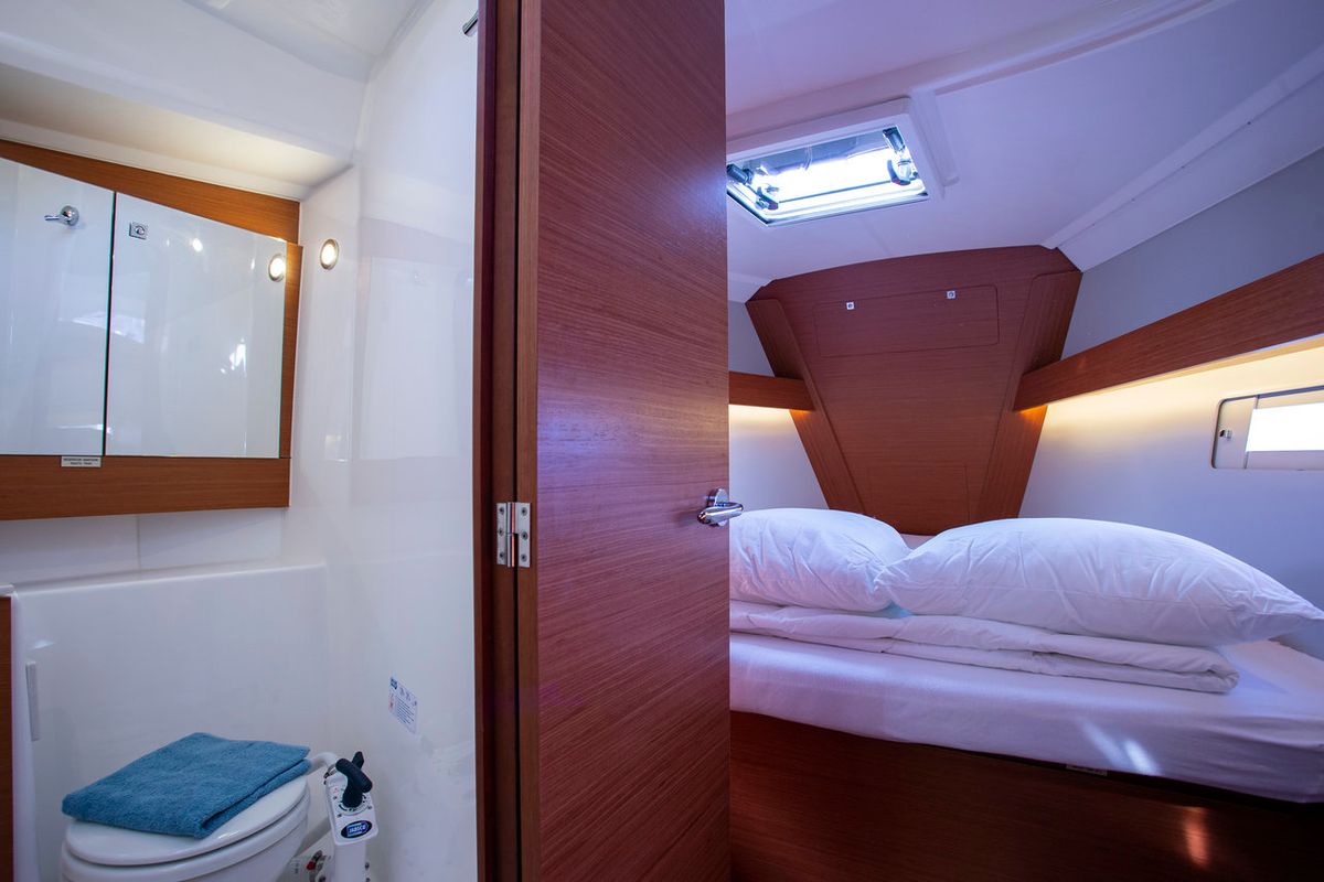 Cabin on Skyra, a Dufour 412 GL sailboat at Grad Pula, Croatia
