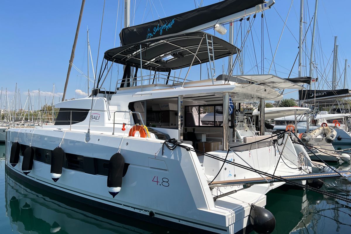 Exterior view of Holiday, a Bali 4.8 catamaran at Athens, Greece