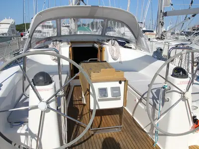 Cockpit of Inipi, a Bavaria Cruiser 40 sailboat at Općina Vrsar, Croatia