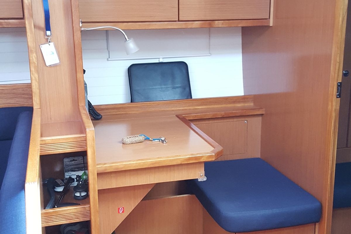 Salon of Inipi, a Bavaria Cruiser 40 sailboat at Općina Vrsar, Croatia