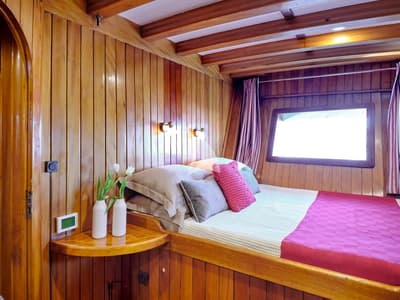 Salon of White Pearl, a Lagoon 46 catamaran at Athens, Greece