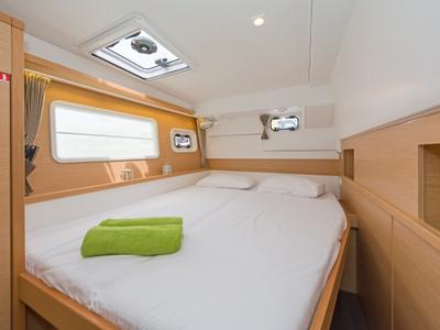 Cabin on Libre, a Lagoon 400 S2 catamaran at Lavreotiki Municipal Unit, Greece