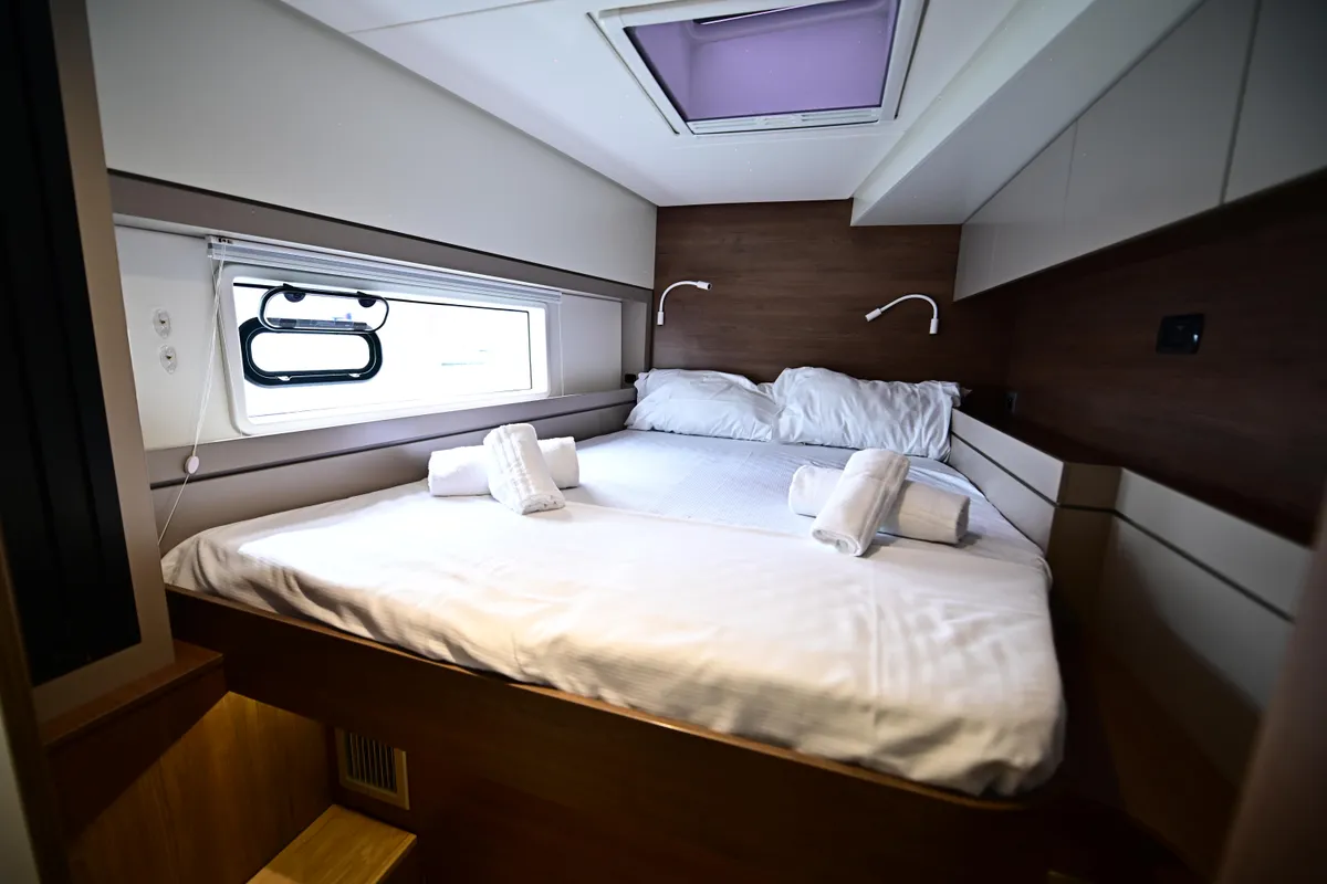 Cabin on SKYFALL, a Bali 4.4 catamaran at Tonnarella, Italy