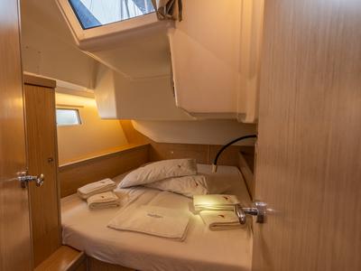 Cabin on Asteria - Standard line, a Beneteau Oceanis 45 sailboat at Salerno, Italy