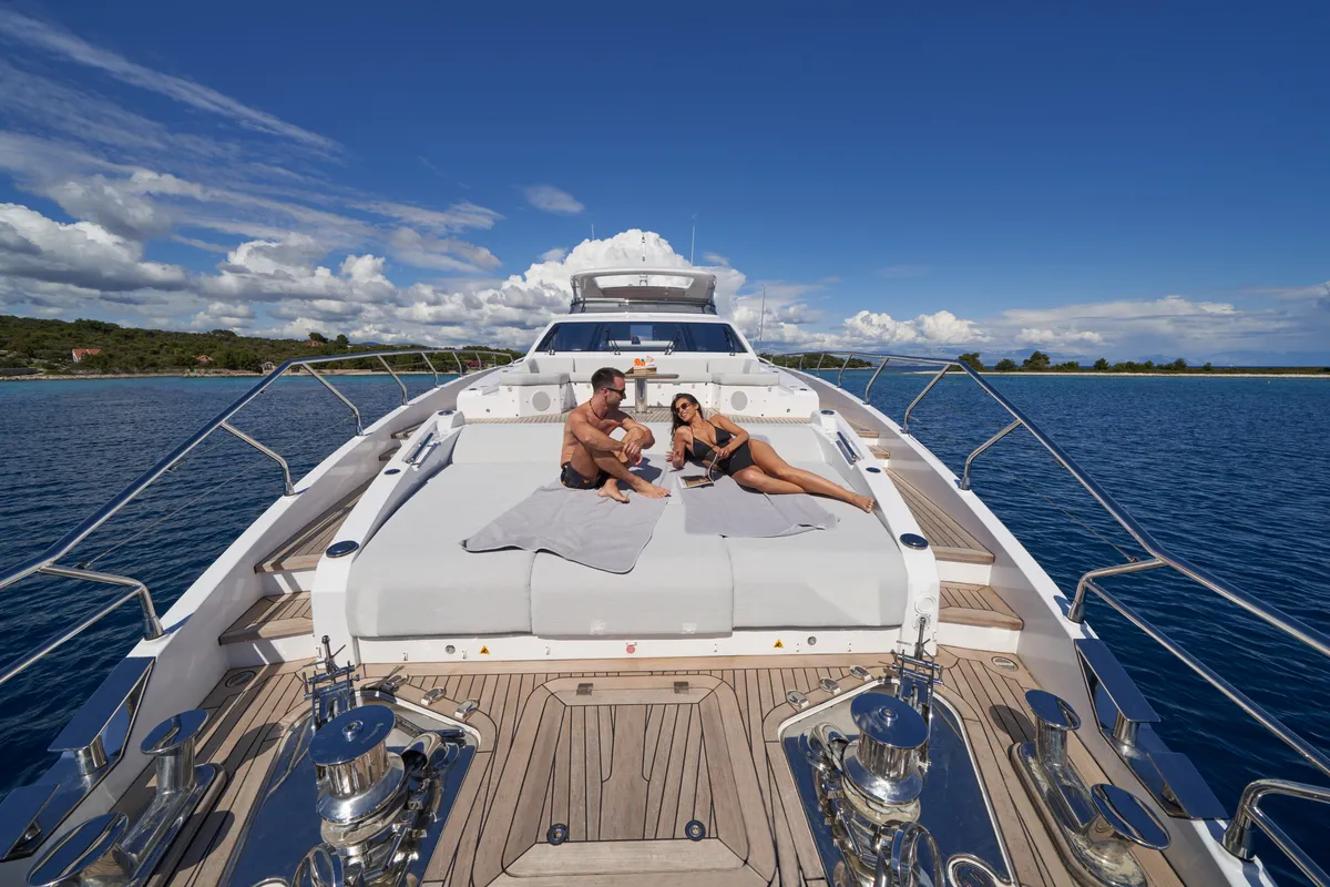 Deck of ALUMINIA TOO, a Azimut Grande 27 yacht at Grad Kaštela, Croatia
