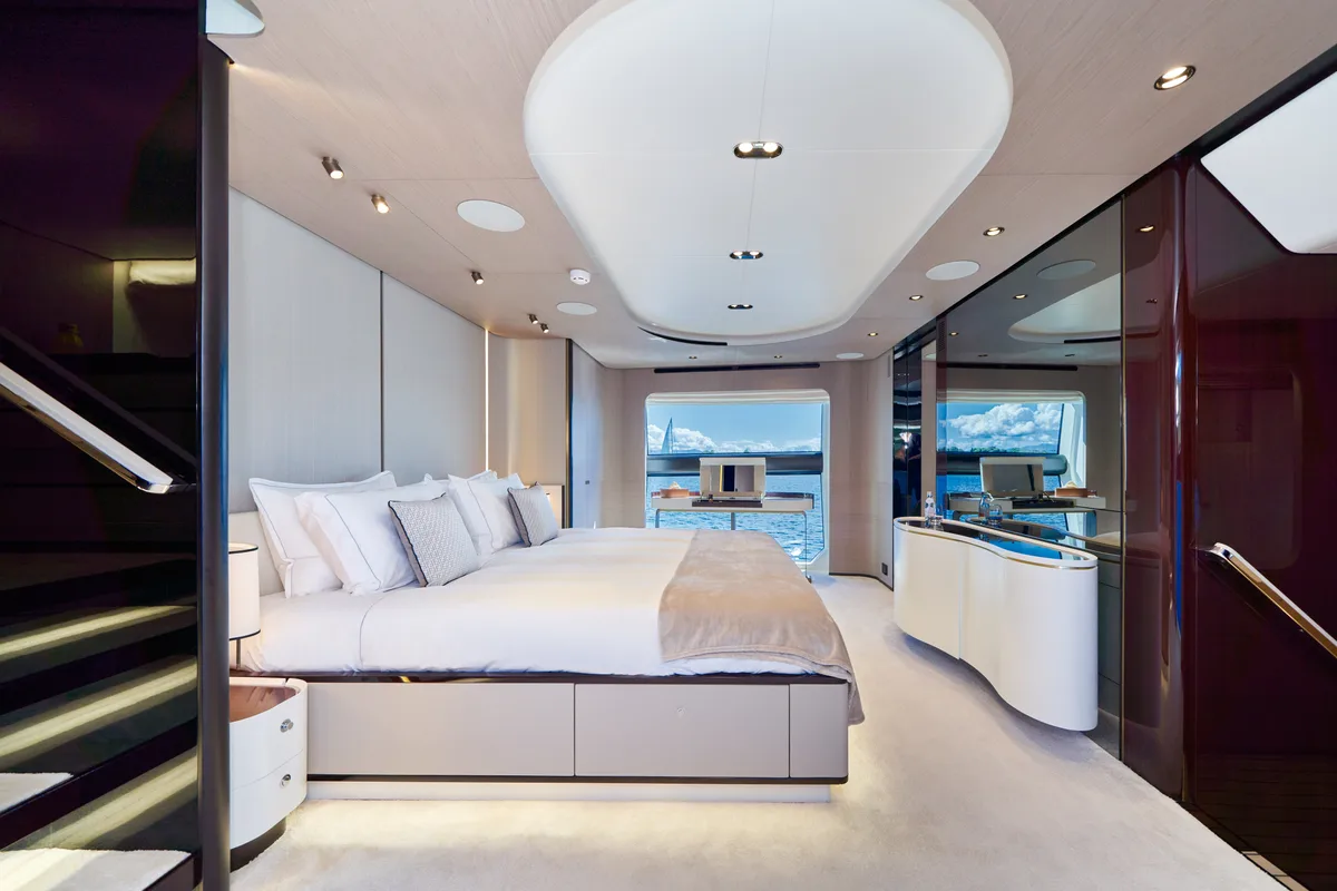 Cabin on ALUMINIA TOO, a Azimut Grande 27 yacht at Grad Kaštela, Croatia