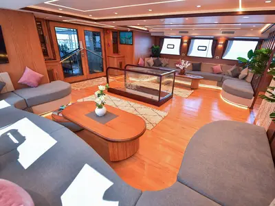 Salon of Comfort Cabin Upper Deck 4, a Gulet Luxury Motor Yacht motorboat at Sharm El Sheikh, Egypt