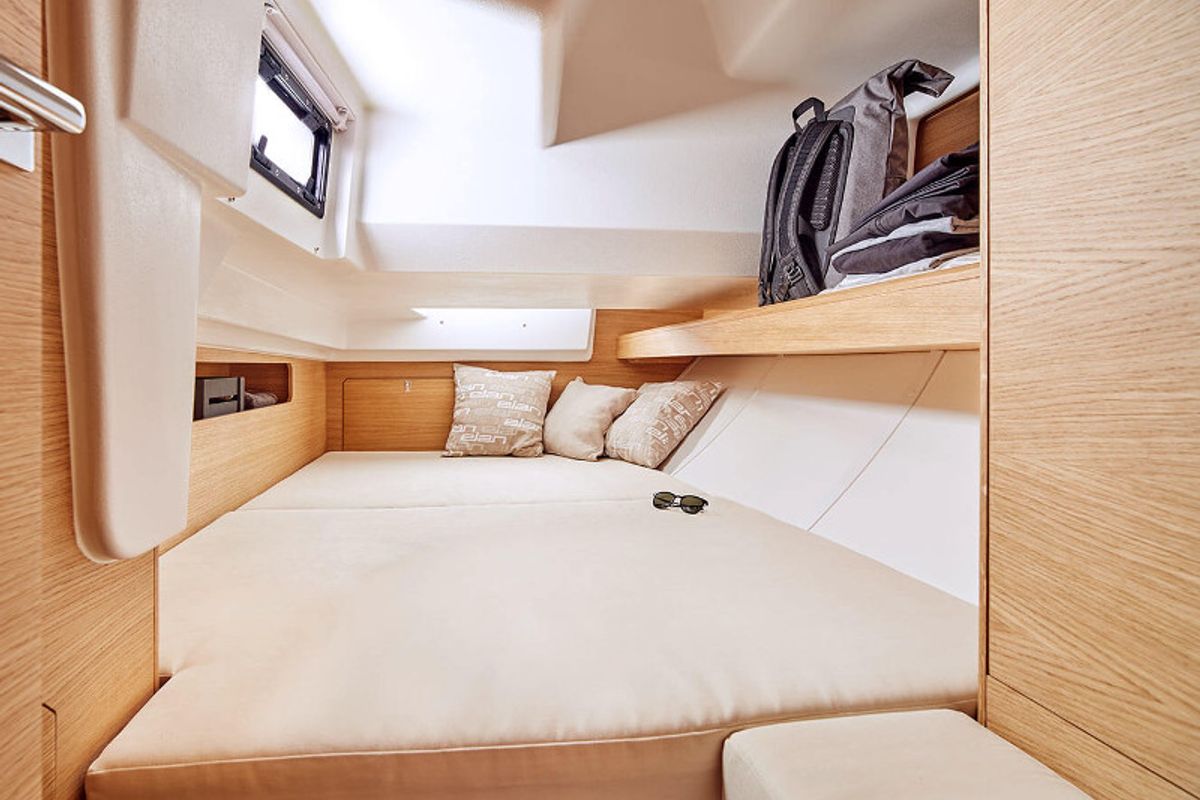 Cabin on Lina, a Elan E5 sailboat at Primošten, Croatia