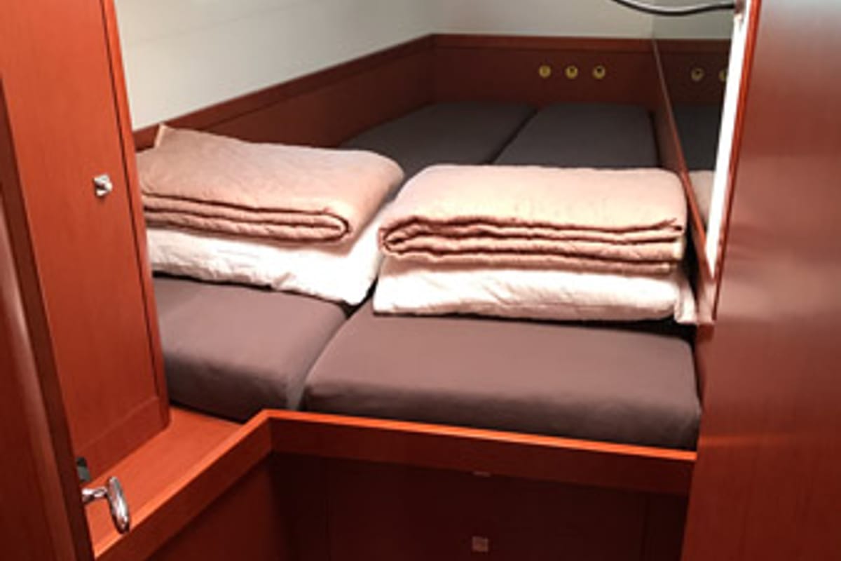Cabin on Skiron, a Beneteau Oceanis 48 sailboat at Athens, Greece