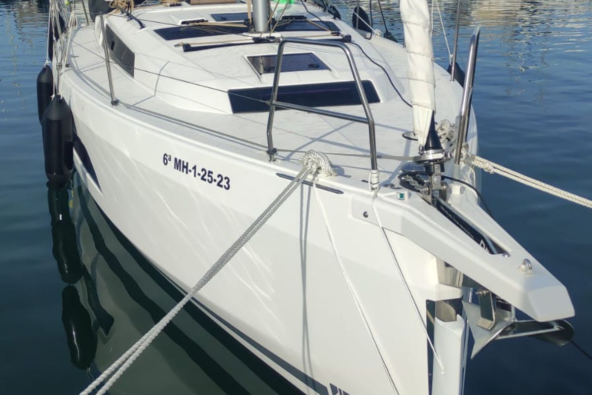 Exterior view of SIRIUS, a Dufour 37 sailboat at Sant Antoni de Portmany, Spain