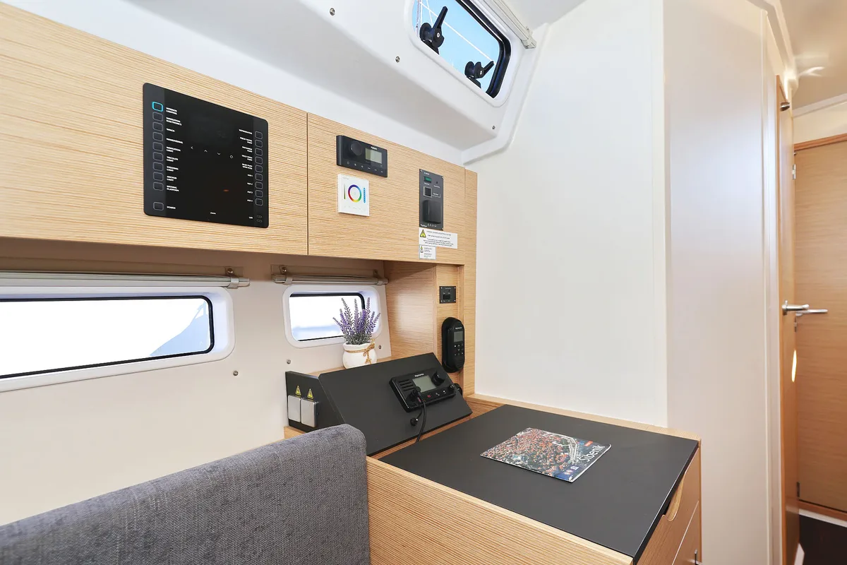 Salon of Leeloo, a Hanse Yachts Hanse 360 sailboat at Grad Šibenik, Croatia