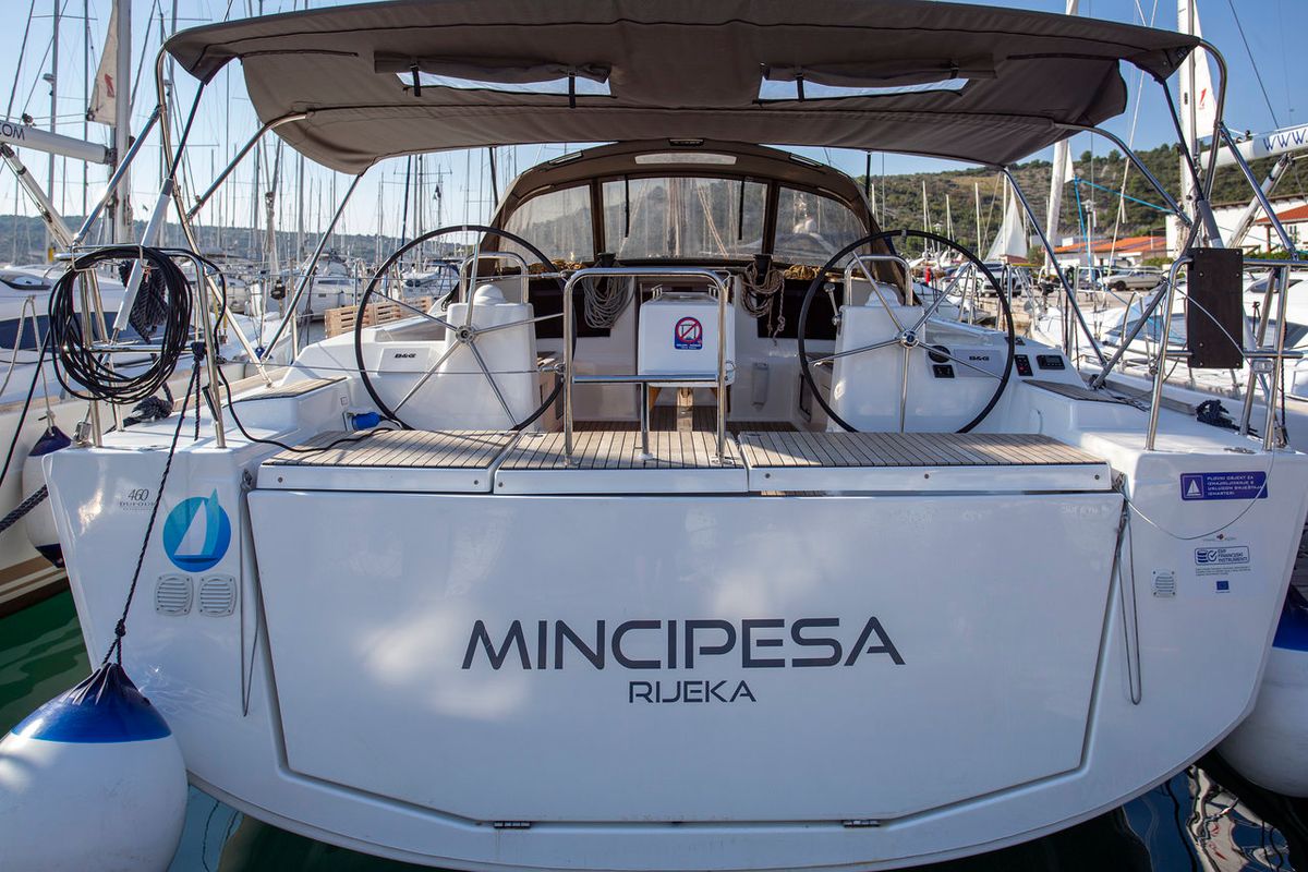 Exterior view of Mincipesa, a Dufour 460 GL sailboat at Grad Pula, Croatia