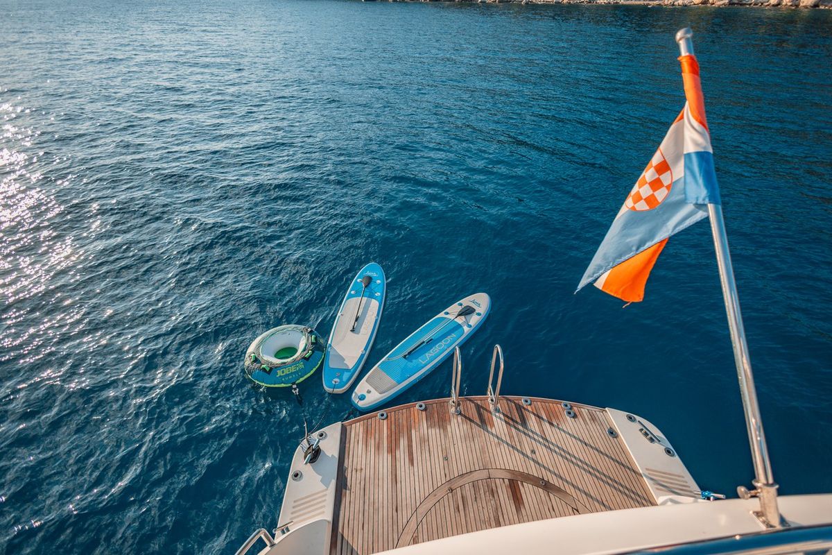 Happy3, a Yaretti 2210 yacht at Split, Croatia