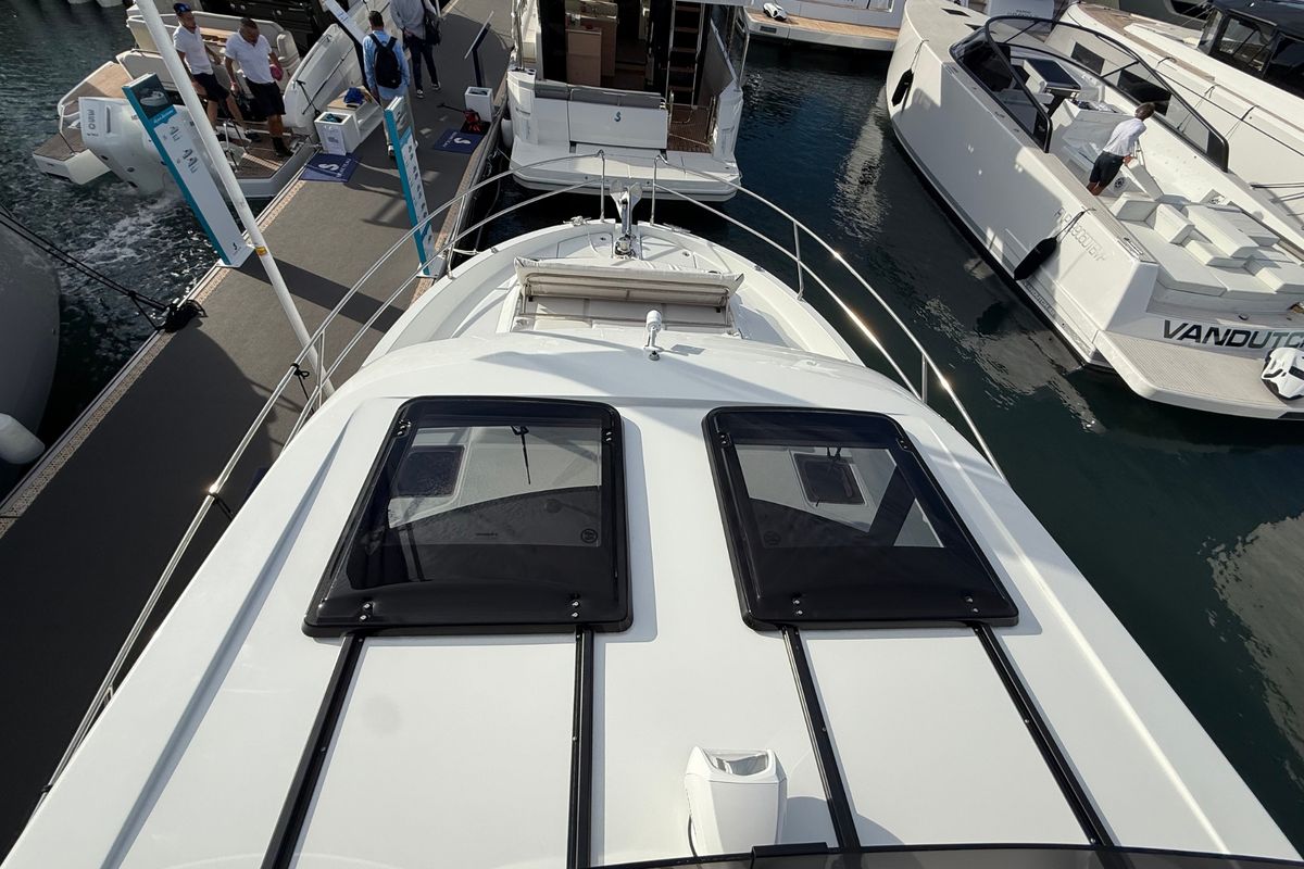 Deck of ZOE, a Beneteau Swift Trawler 37 Fly motorboat at Split, Croatia