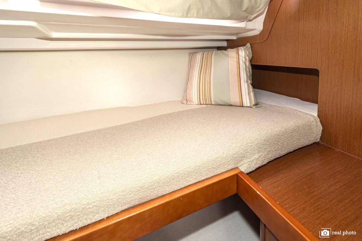 Cabin on Anthea, a Beneteau Oceanis 48 sailboat at Puntone di Scarlino, Italy