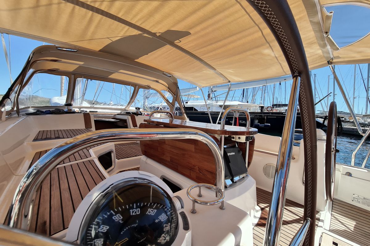 Cockpit of MAKEMO, a Jeanneau 53 sailboat at Općina Rogoznica, Croatia