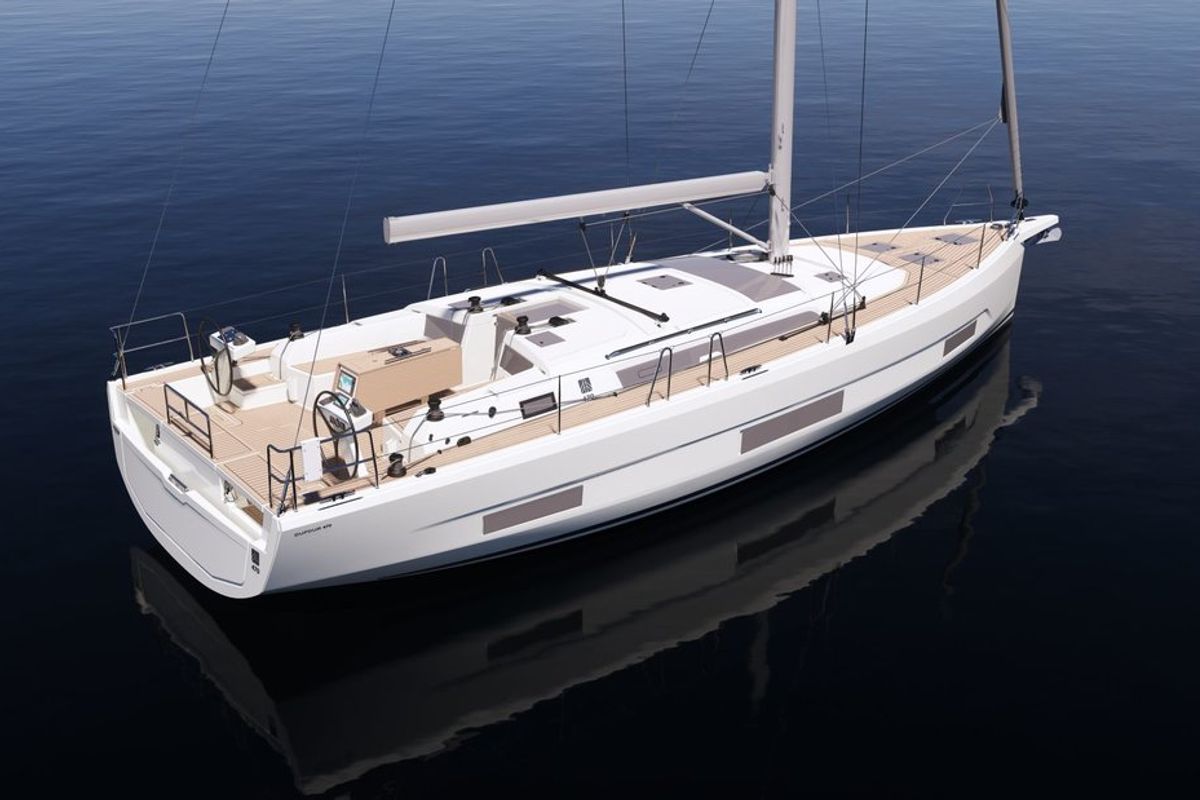 Exterior view of Clelia, a Dufour 470 sailboat at Tonnarella, Italy