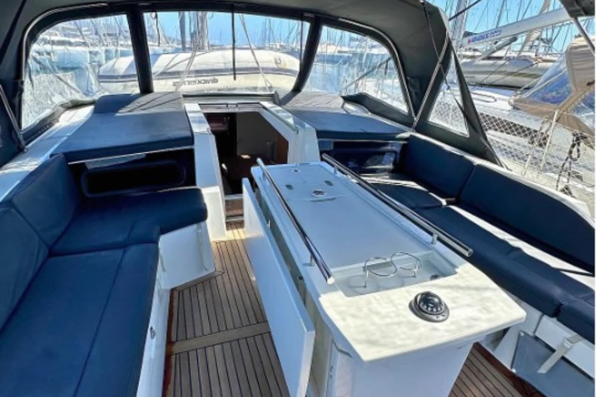 Deck of ILIA, a Beneteau Oceanis 46.1 sailboat at Athens, Greece