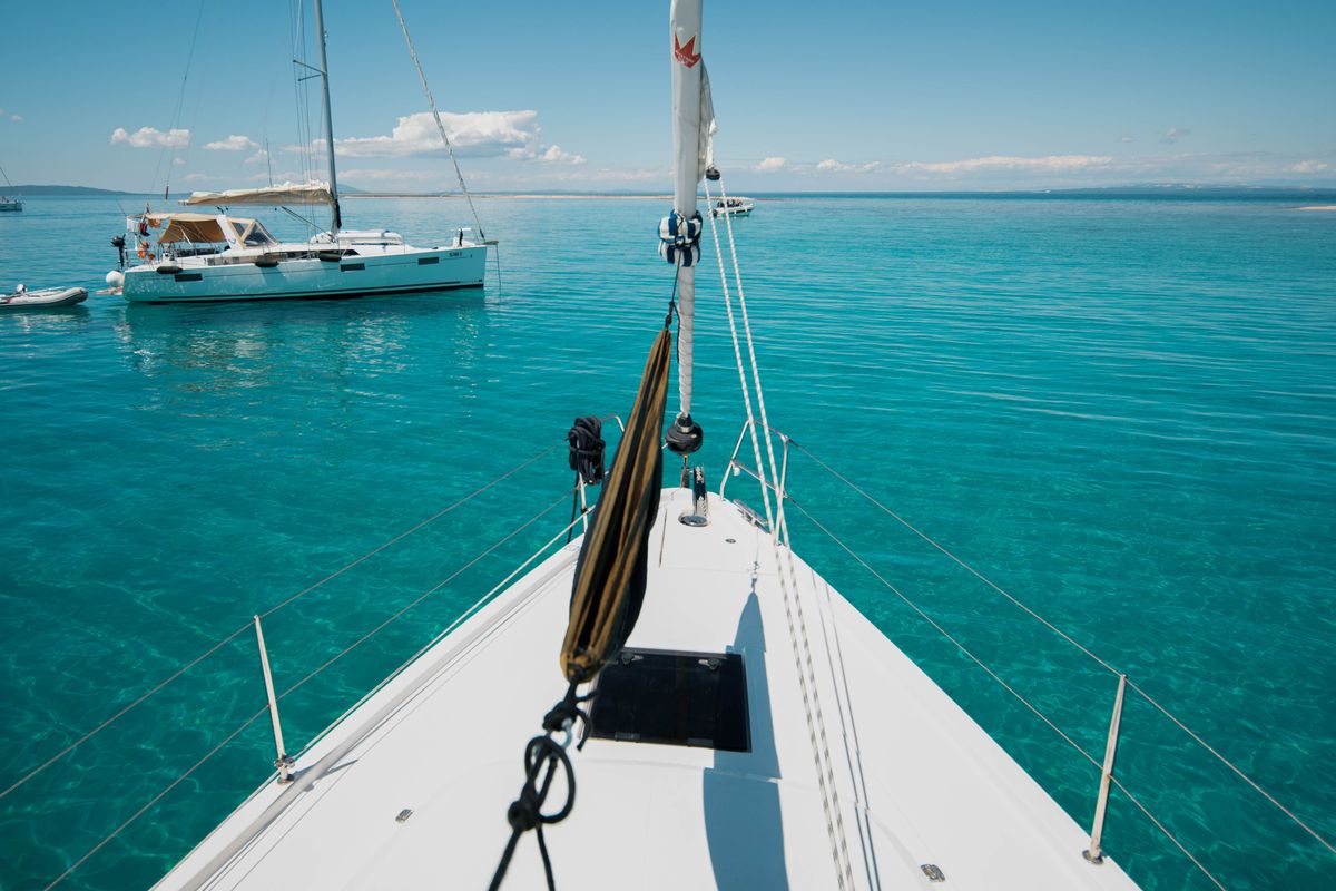 Exterior view of Fiona, a Bavaria C42 sailboat at Općina Medulin, Croatia