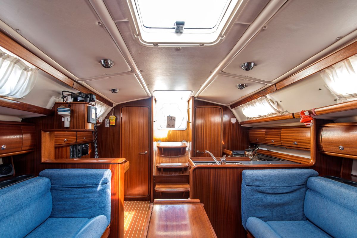 Salon of Arcobaleno, a Bavaria 36 Cruiser sailboat at Sami Municipal Unit, Greece