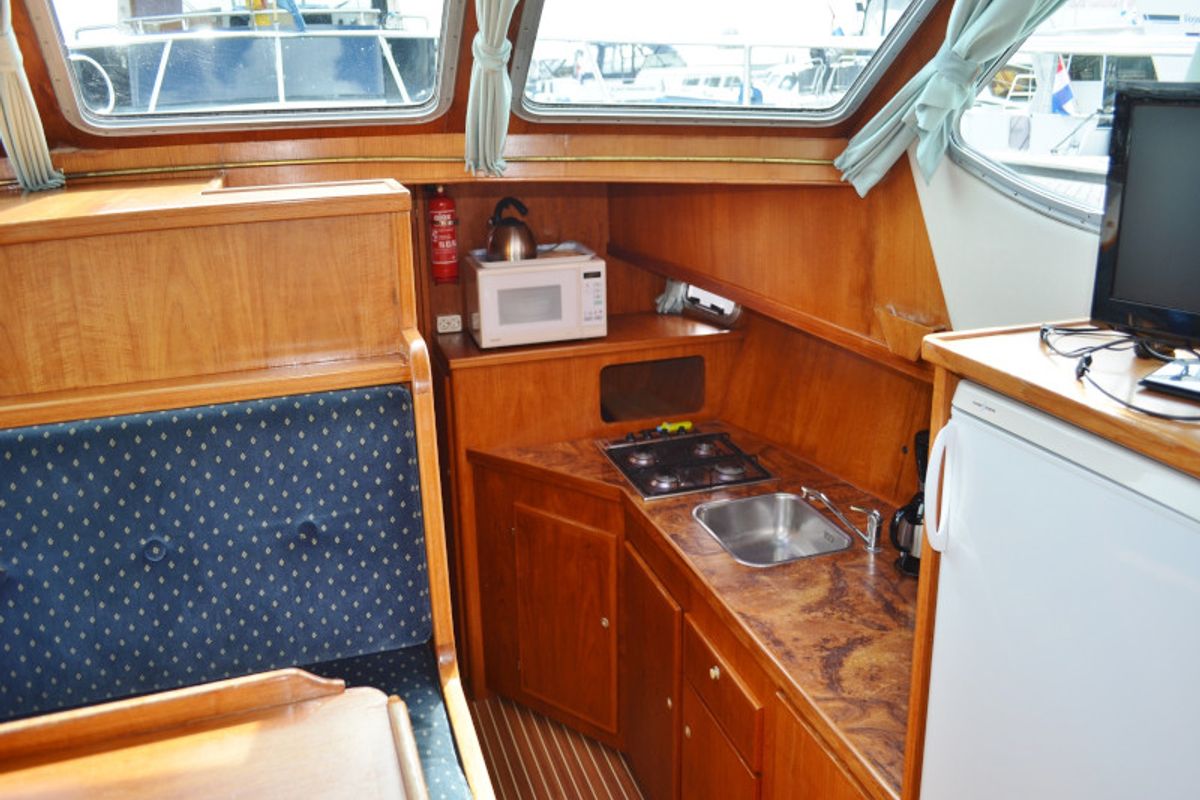 Cabin on Wendela, a De Drait Stabila 1320 motorboat at Drachten, Netherlands