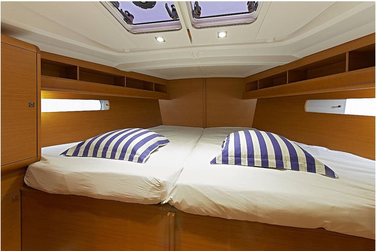 Cabin on Joy, a Beneteau Oceanis 48 sailboat at Kontokali, Greece