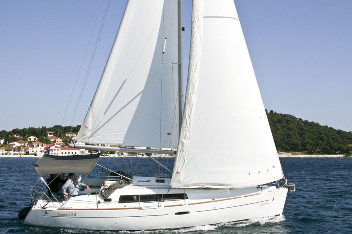 Exterior view of LL Skyhawk, a Beneteau Oceanis 34.2 sailboat at Grad Pula, Croatia