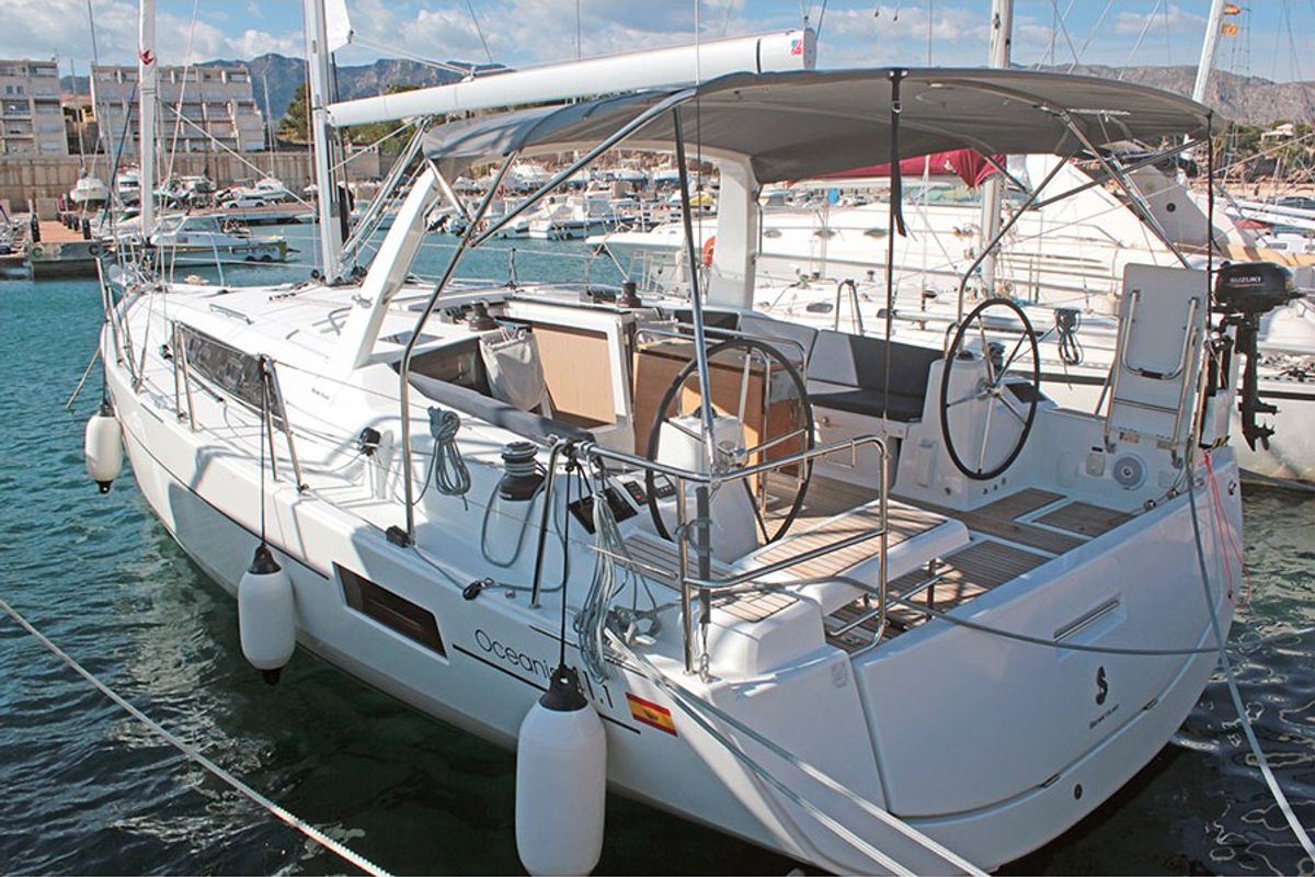 Exterior view of Under Pressure, a Beneteau Oceanis 41.1 sailboat at Palma de Mallorca, Spain