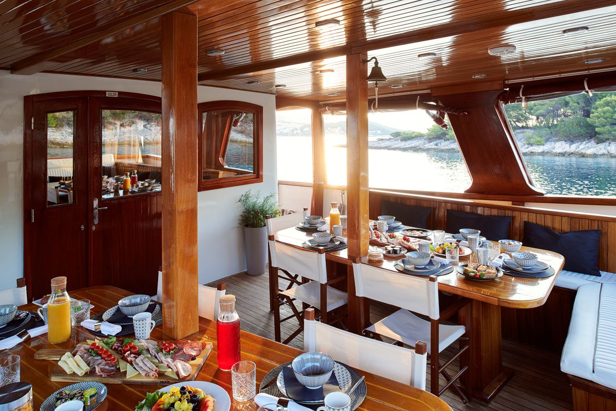 Salon of Cataleya, a Custom Made Cataleya yacht at Jesenice, Croatia