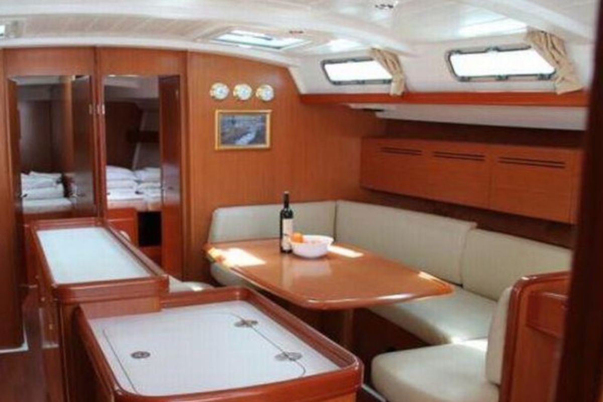Salon of Orion IV, a Beneteau Cyclades 50.5 sailboat at Volos Municipality, Greece