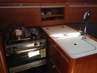 Galley of Lorine, a Dehler 32 sailboat at Port Navalo, France