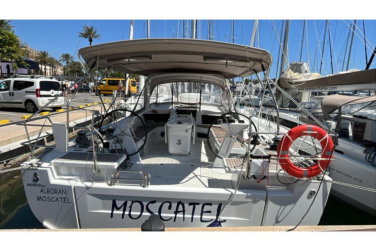 Exterior view of Alboran Moscatel, a Beneteau Oceanis 51.1 sailboat at El Rosario, Spain