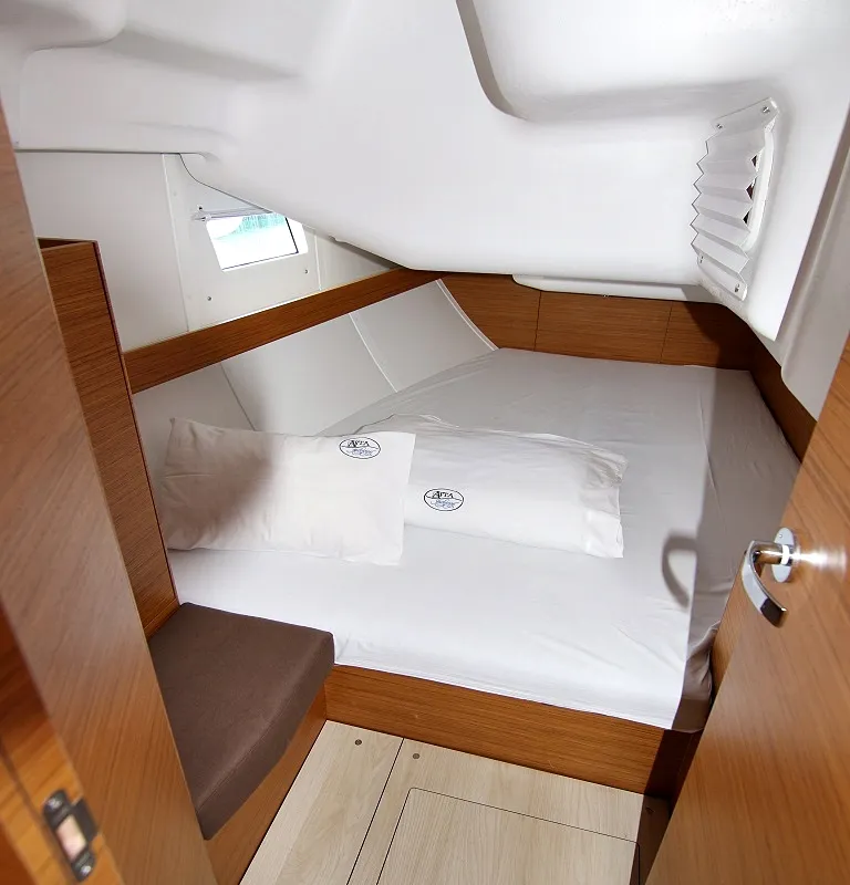 Cabin on Lyra, a Elan Impression 40 sailboat at Općina Sukošan, Croatia