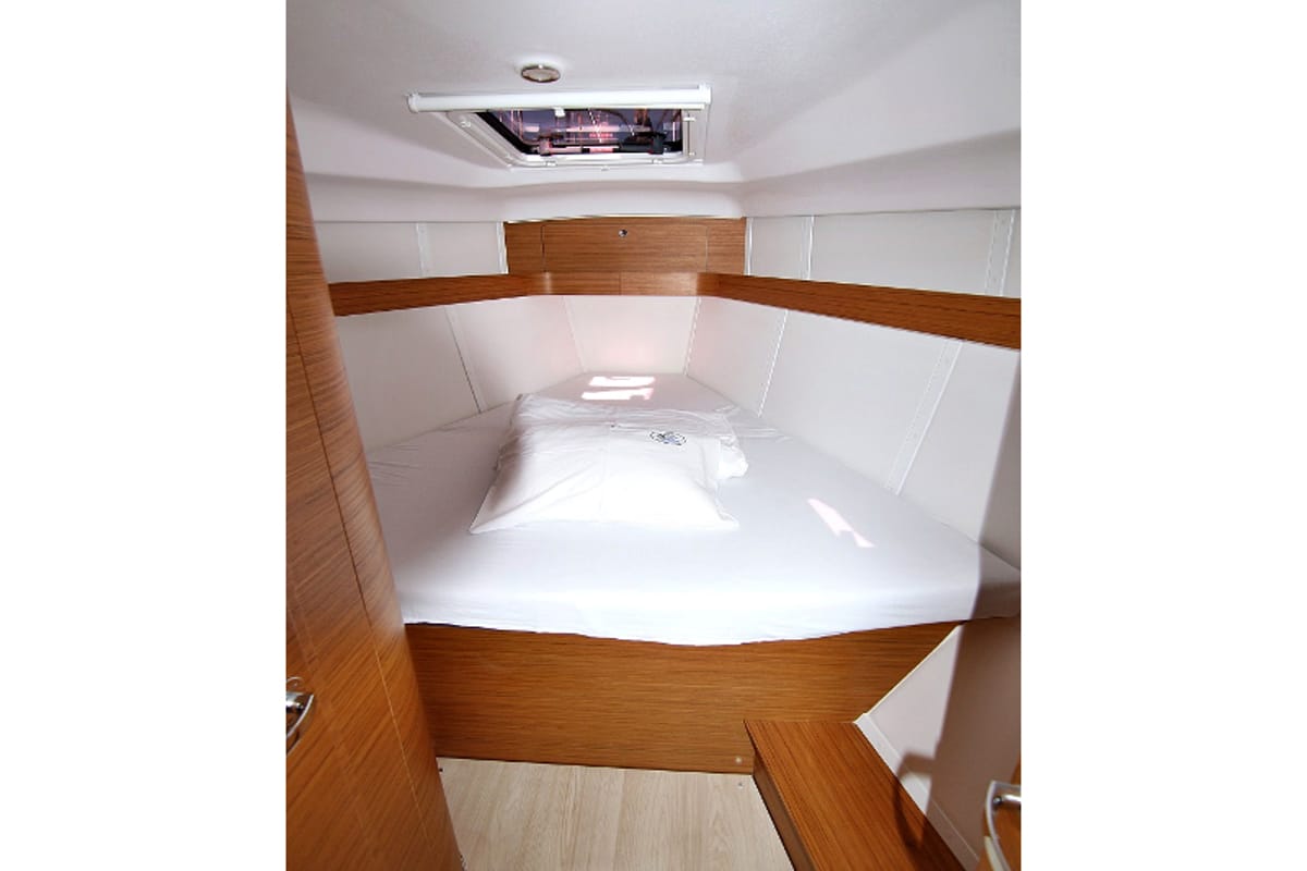 Cabin on Lyra, a Elan Impression 40 sailboat at Općina Sukošan, Croatia