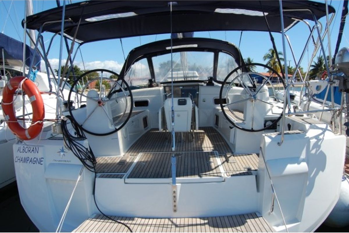 Cockpit of Alboran Champagne (Mallorca), a Jeanneau Sun Odyssey 519 sailboat at es Jonquet, Spain