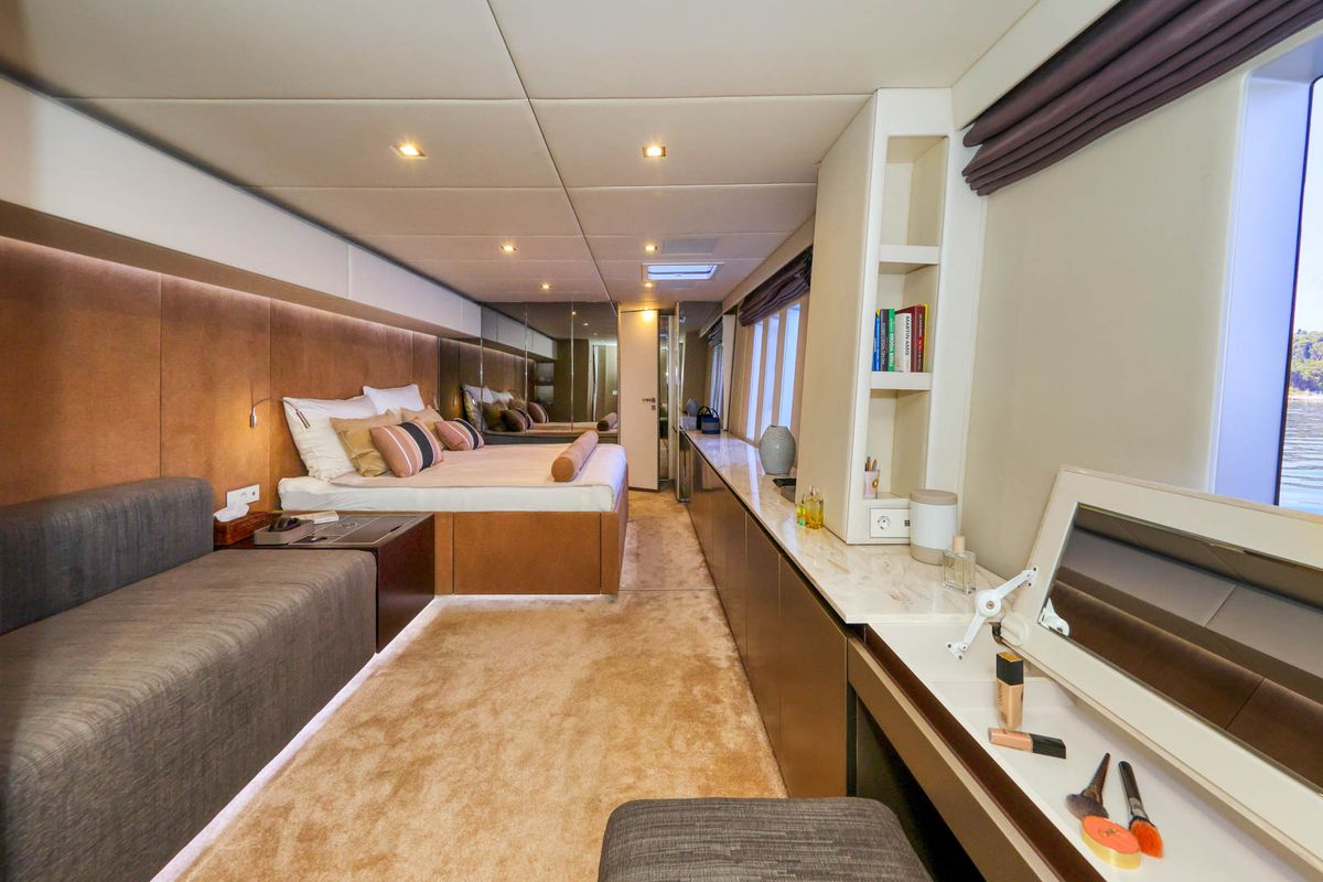 Cabin on Honeybird, a Sunreef Yachts Sunreef 80 catamaran at Grad Šibenik, Croatia