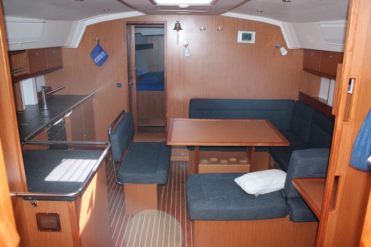 Salon of Bella Blue, a Bavaria Cruiser 45 sailboat at Općina Vrsar, Croatia