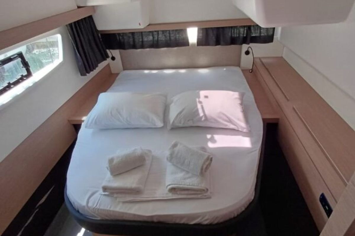 Cabin on My Tim, a Fountaine Pajot Isla 40 catamaran at Municipal Unit of Rhodes, Greece