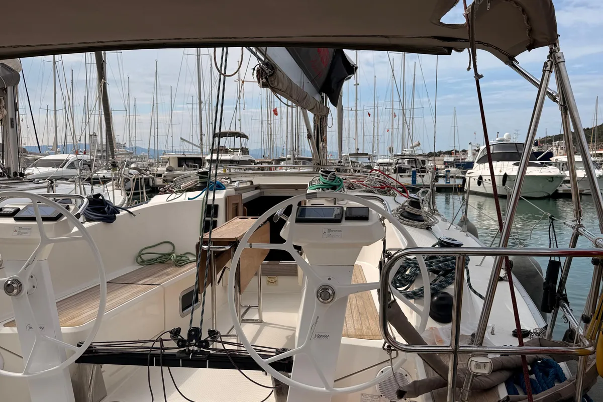 DuruDemir, a Bavaria Bavaria Cruiser 41S sailboat at Çeşme, Turkey