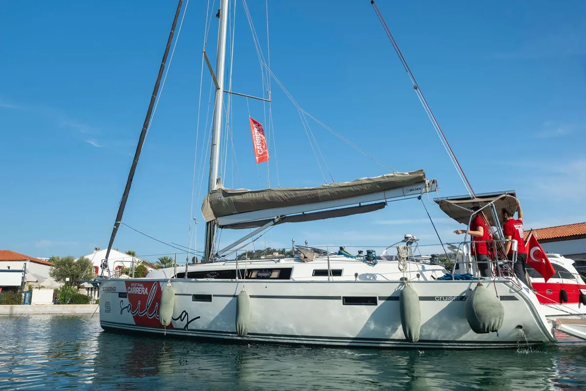 DuruDemir, a Bavaria Bavaria Cruiser 41S sailboat at Çeşme, Turkey