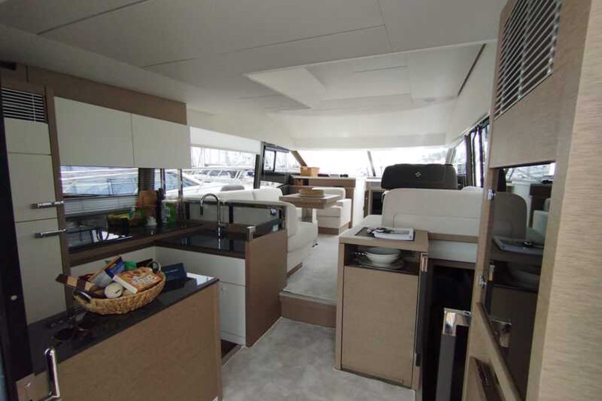 Galley of Baby Indy, a Jeanneau Prestige 520 Flybridge yacht at Split, Croatia