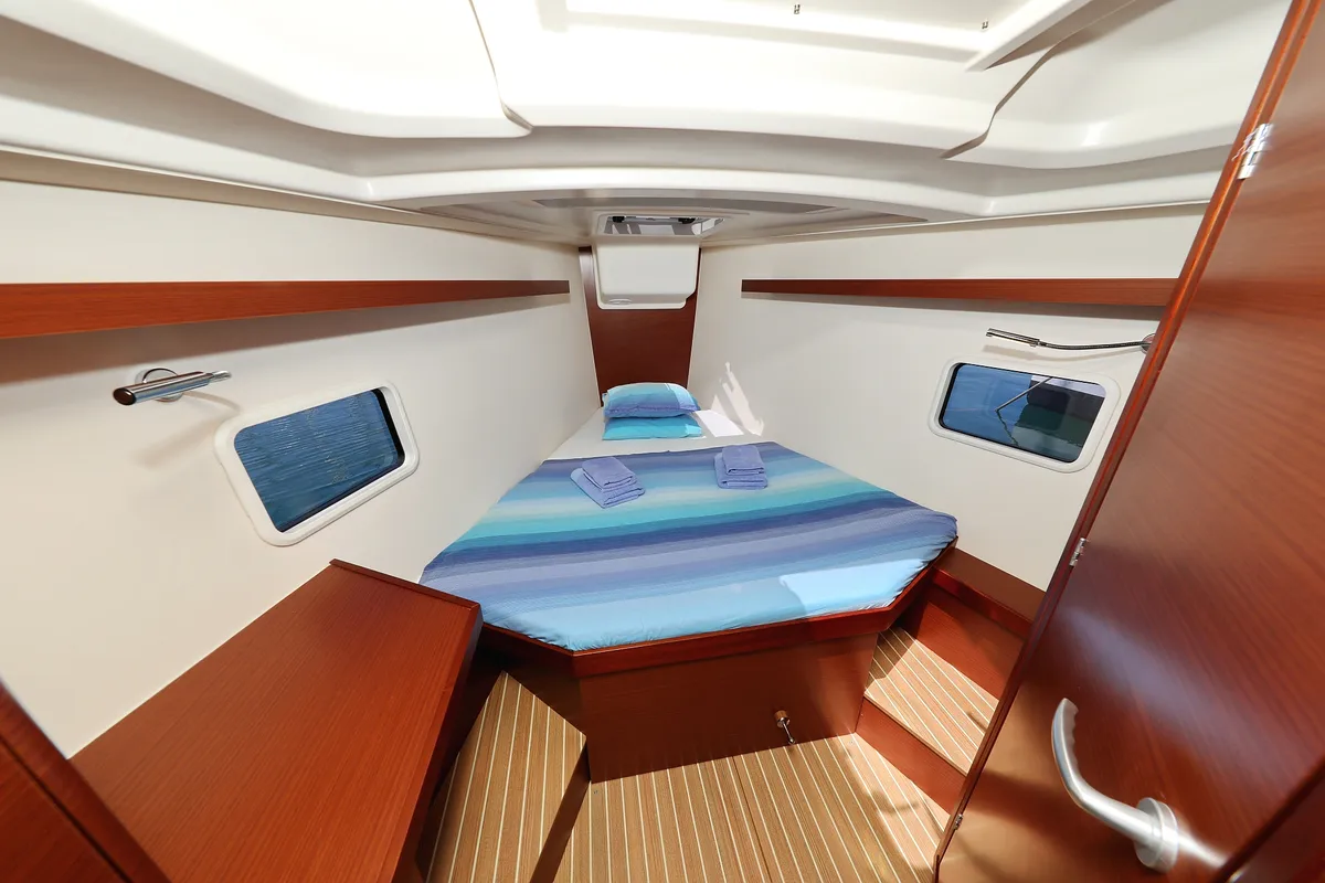 Cabin on NIKE, a Hanse Yachts Hanse 418 sailboat at Novi Vinodolski, Croatia