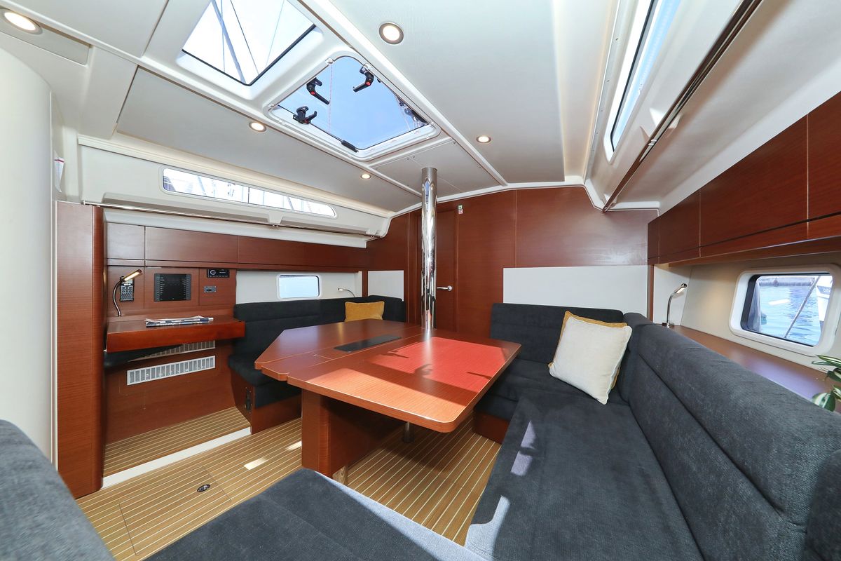 Salon of NIKE, a Hanse Yachts Hanse 418 sailboat at Novi Vinodolski, Croatia