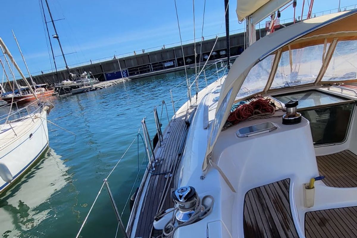 Deck of Vivanita, a Jeanneau Sun Odyssey 49 sailboat at Grimaud, France