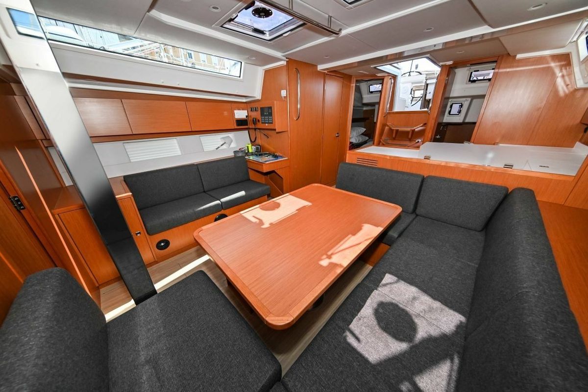 Salon of EFIX, a Bavaria C45 sailboat at Zadar, Croatia