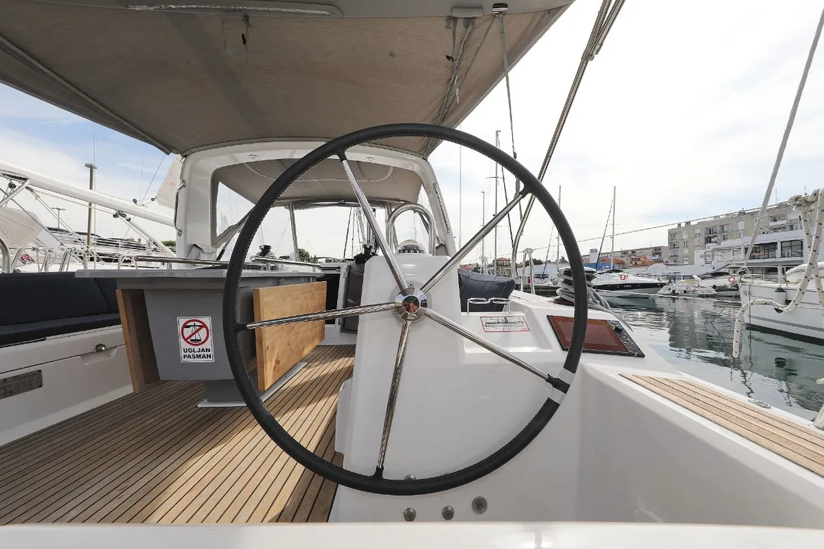 Salon of Seven, a Beneteau Oceanis 41.1 sailboat at Zadar, Croatia