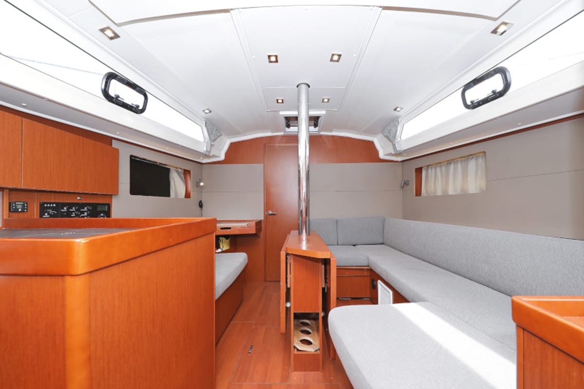 Salon of Seven, a Beneteau Oceanis 41.1 sailboat at Zadar, Croatia