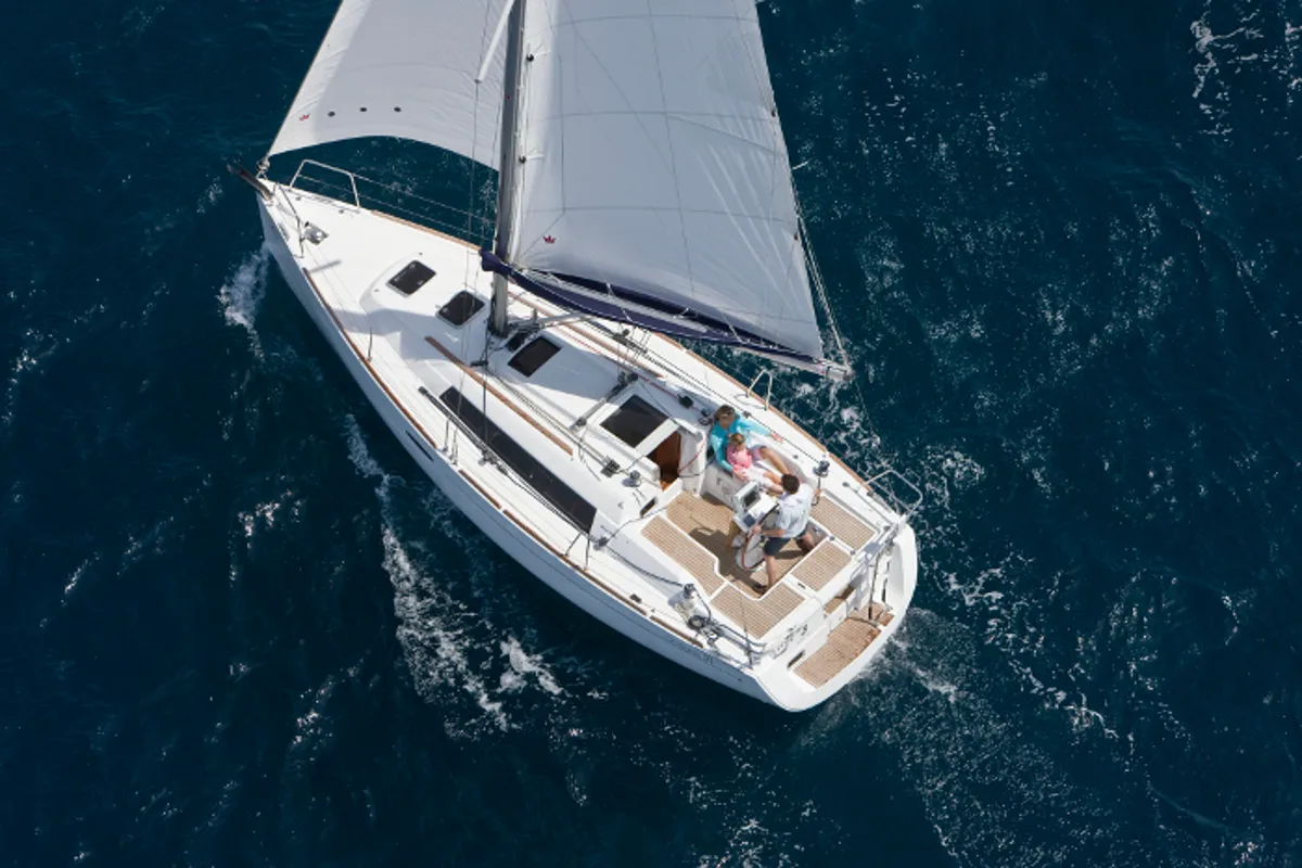 Exterior view of Felix, a Beneteau Oceanis 31 sailboat at Procida, Italy