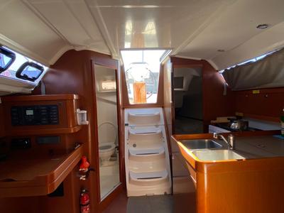 Galley of Felix, a Beneteau Oceanis 31 sailboat at Procida, Italy