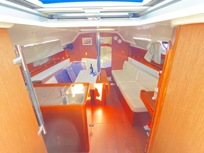 Salon of Felix, a Beneteau Oceanis 31 sailboat at Procida, Italy